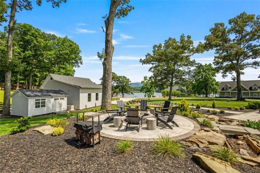 24 Farmland Court Blairsville, GA 30512