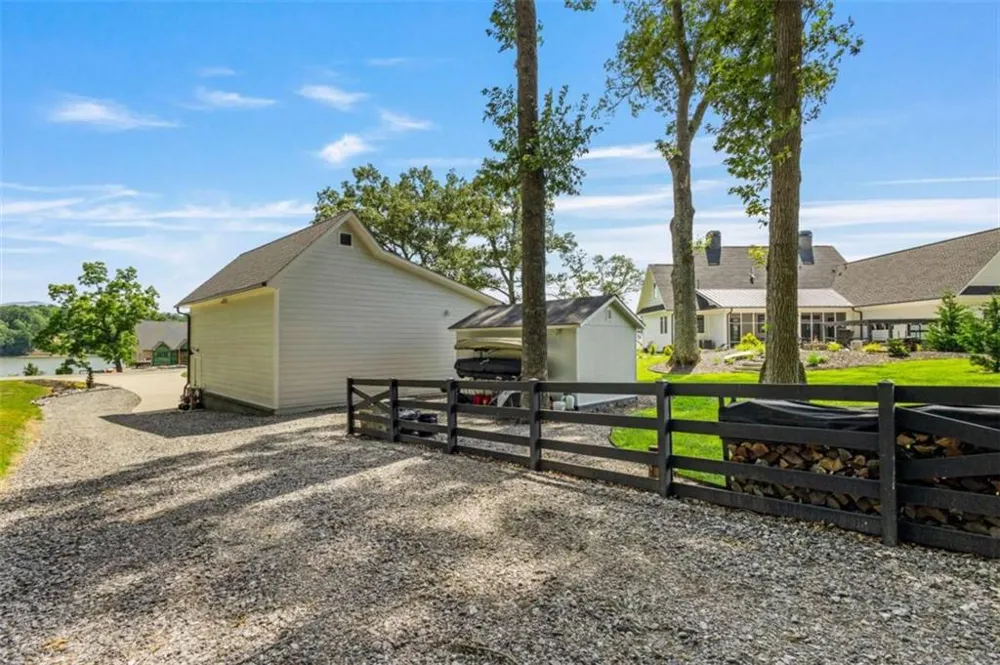 24 Farmland Court Blairsville, GA 30512