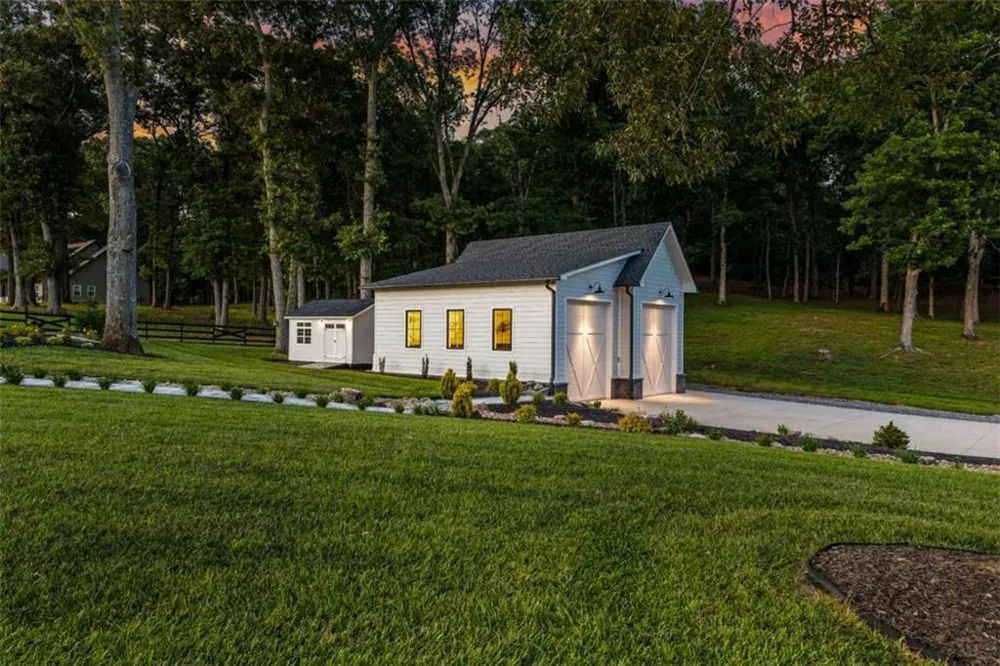 24 Farmland Court Blairsville, GA 30512