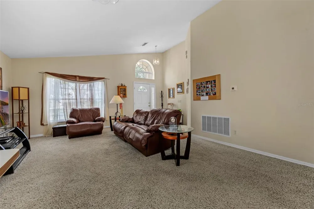 4919 JETTON DRIVE Orlando, FL 32837