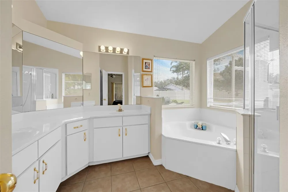 4919 JETTON DRIVE Orlando, FL 32837