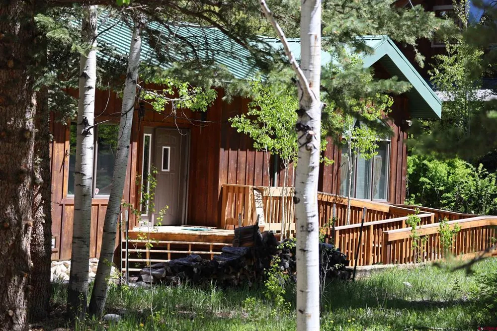 11109 County Road 742 Almont, CO 81210