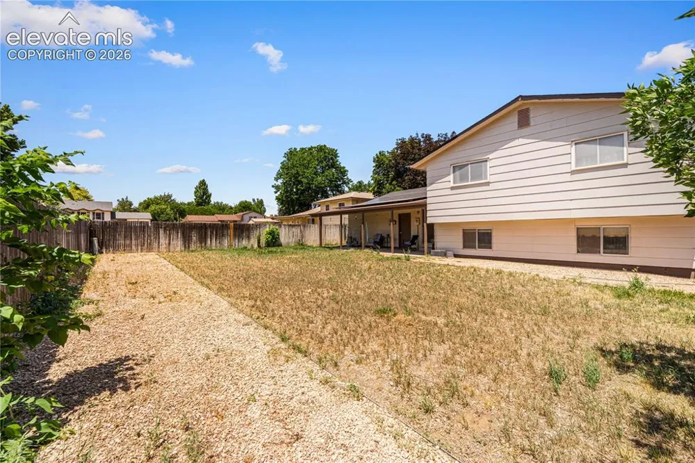 7 Emperor Court Pueblo, CO 81005
