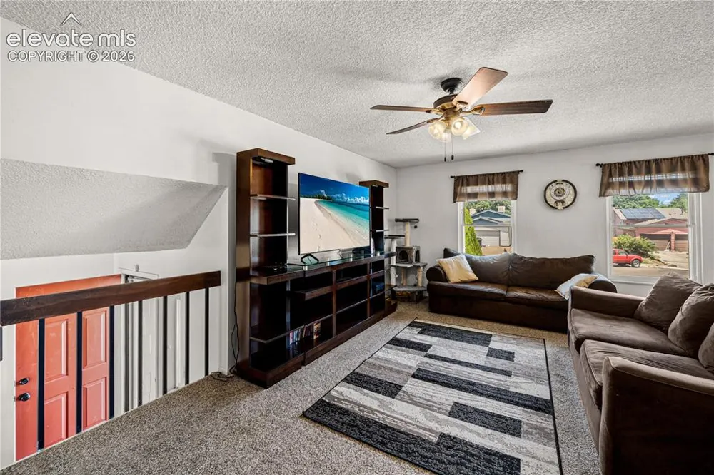 7 Emperor Court Pueblo, CO 81005