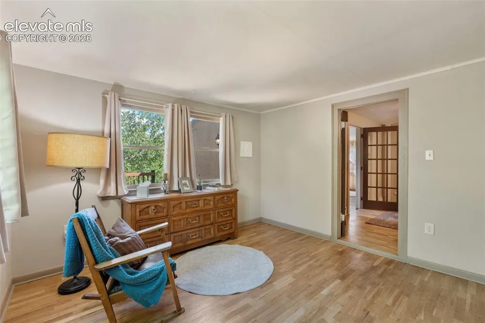 215 Washington Avenue Manitou Springs, CO 80829