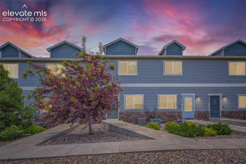 4219 Perryville Point