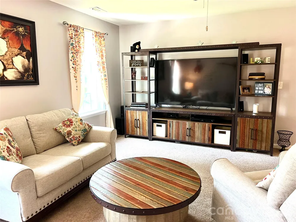 1106 Brookdale Lane Stanley, NC 28164