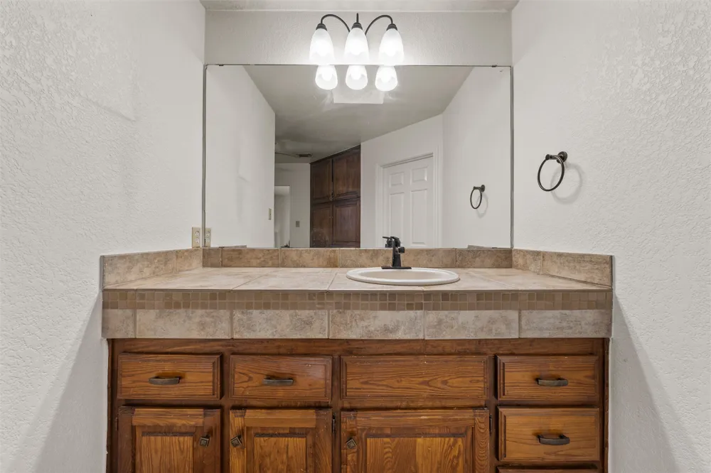 2723 Canyon Oaks Court Temple, TX 76502