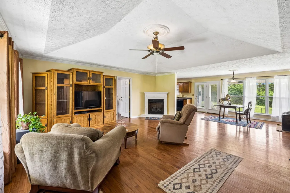 133 Columbus Landing Delano, TN 37325