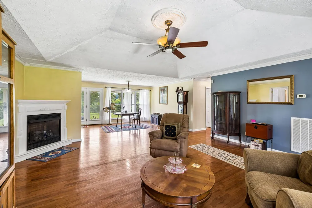 133 Columbus Landing Delano, TN 37325
