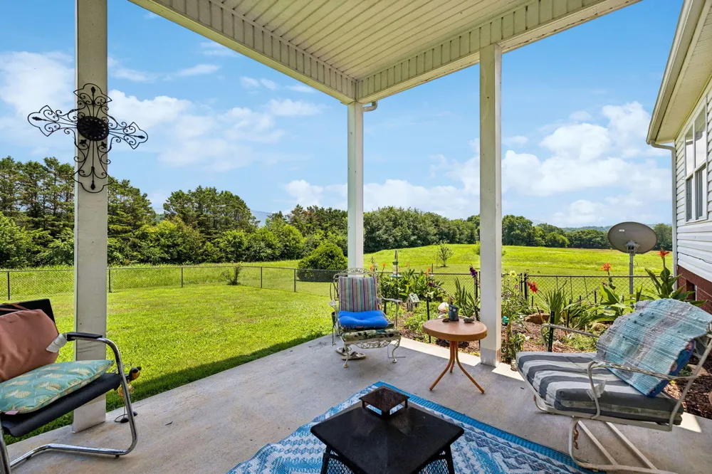 133 Columbus Landing Delano, TN 37325