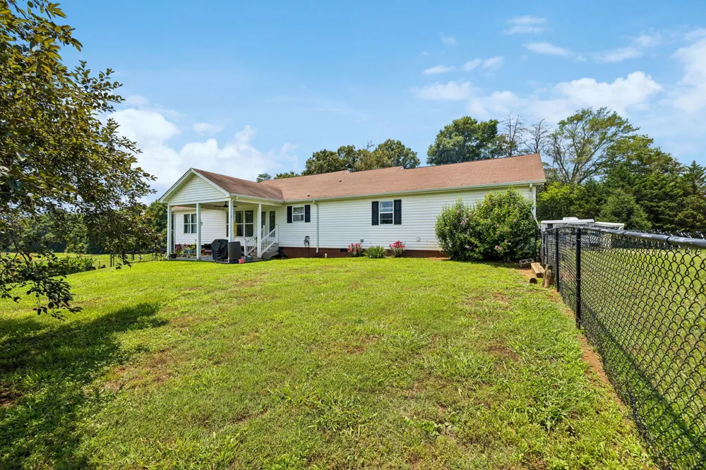 133 Columbus Landing Delano, TN 37325