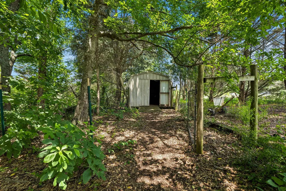 133 Columbus Landing Delano, TN 37325