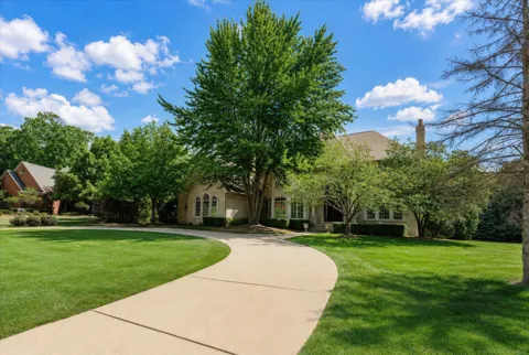 5539 Carrollton Court