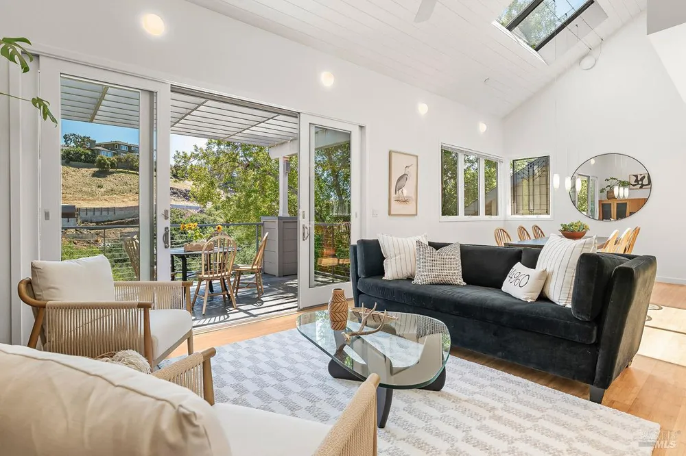 46 Miwok Drive San Anselmo, CA 94960
