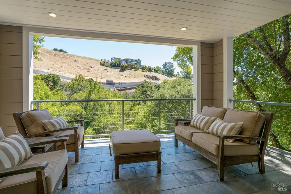 46 Miwok Drive San Anselmo, CA 94960