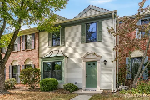 42 E O'Neill Court