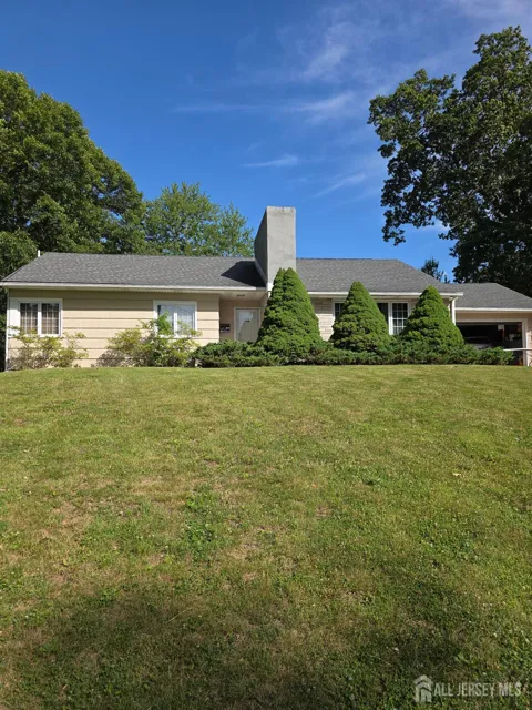 7 white beech Court