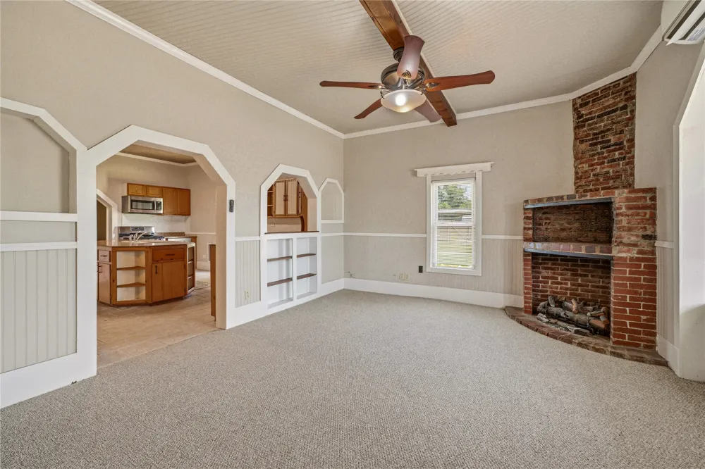 207 Fisher Gorman, TX 76454