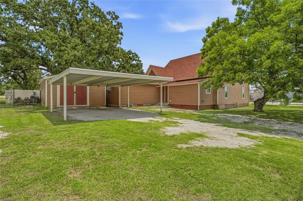 207 Fisher Gorman, TX 76454