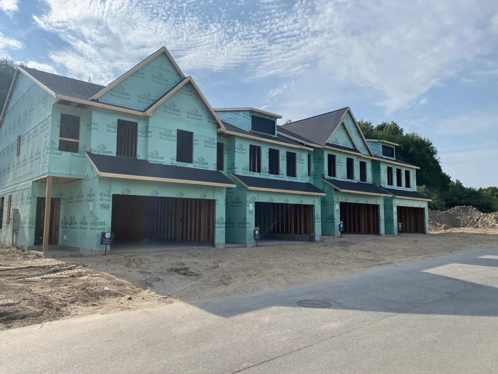 4894 Hidden River Avenue SW #62 Wyoming City, MI 49418
