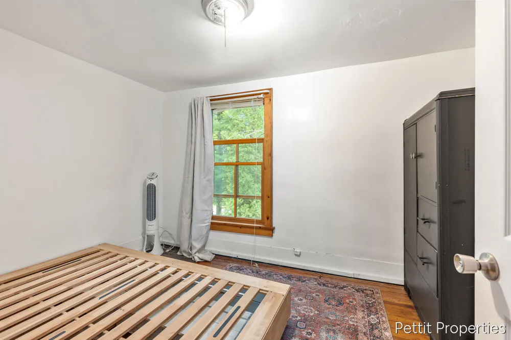 1857 Simonelli Road Laketon Township, MI 49445