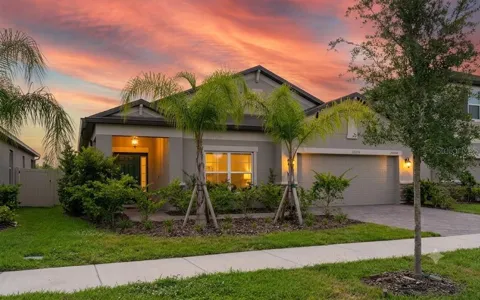 2952 MARINE GRASS DRIVE