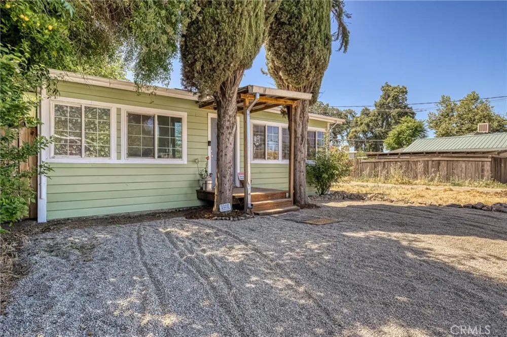 6299 10th Avenue Lucerne, CA 95458