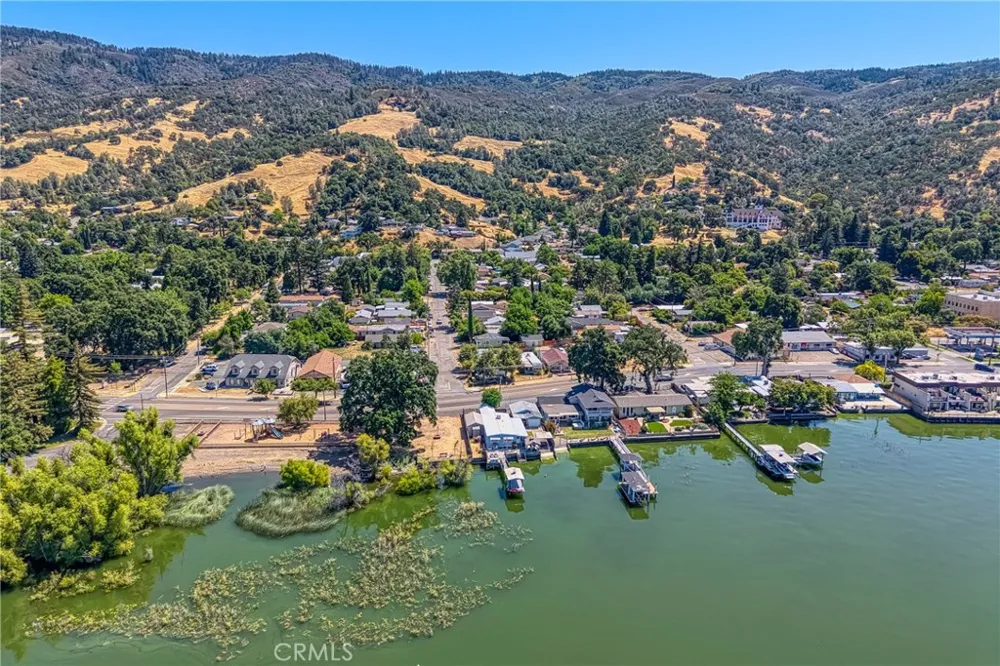 6299 10th Avenue Lucerne, CA 95458