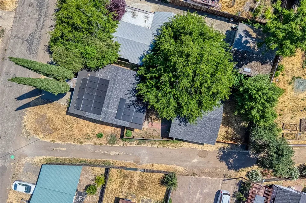 6299 10th Avenue Lucerne, CA 95458