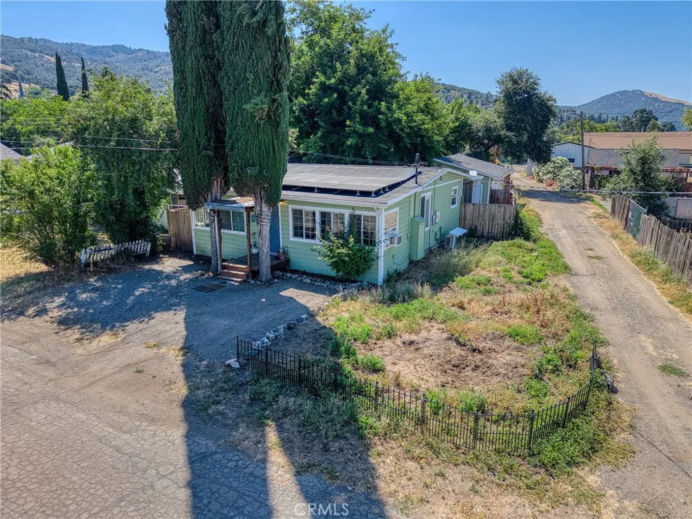 6299 10th Avenue Lucerne, CA 95458
