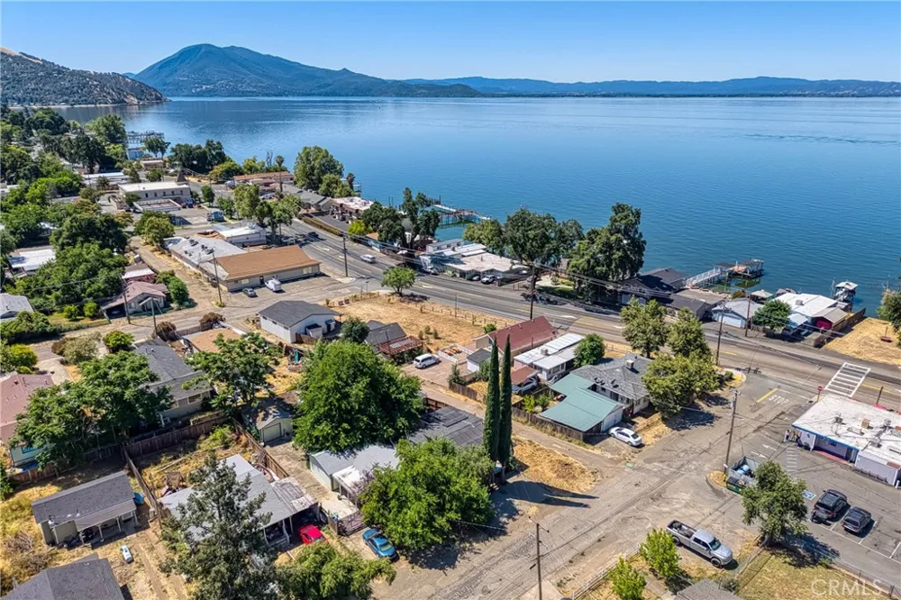 6299 10th Avenue Lucerne, CA 95458