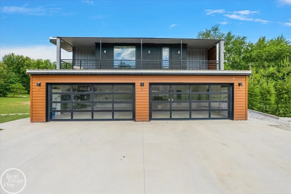 850 Frick Road Addison Township, MI 48367