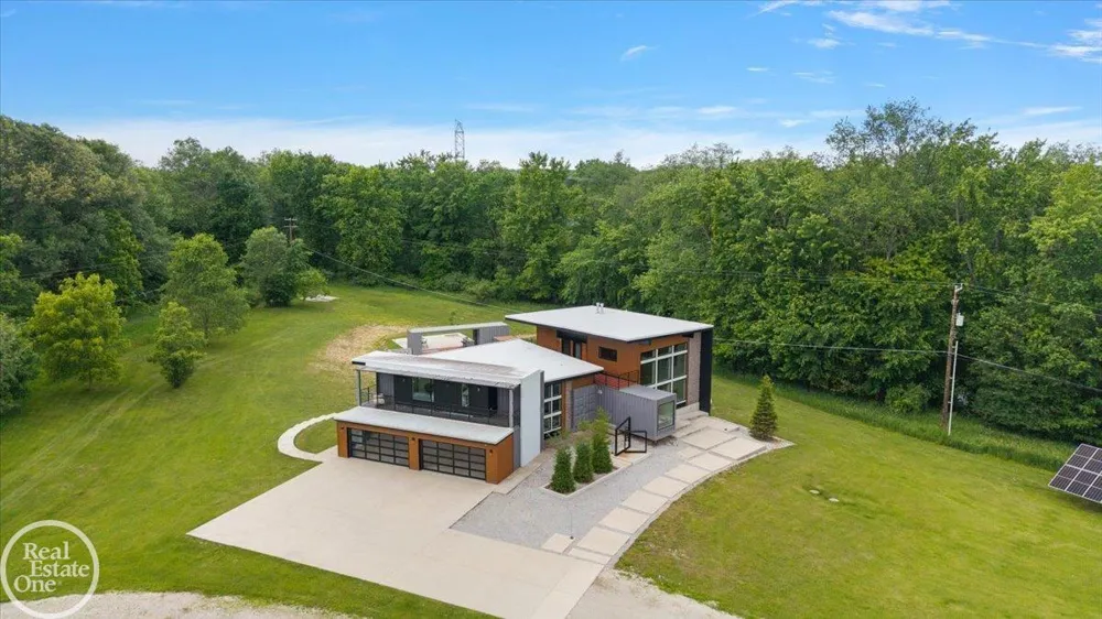 850 Frick Road Addison Township, MI 48367