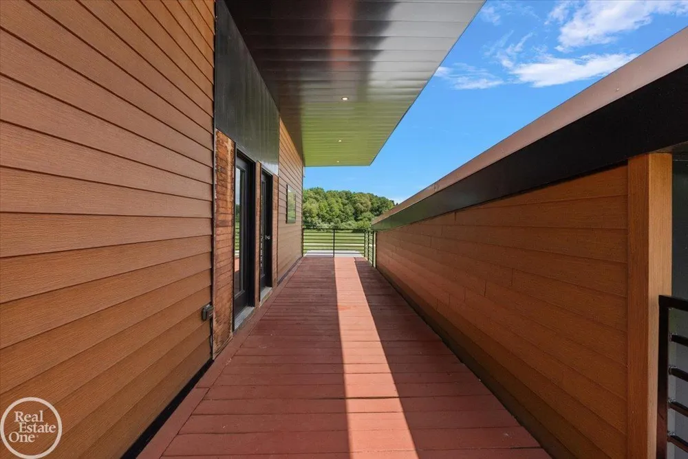 850 Frick Road Addison Township, MI 48367