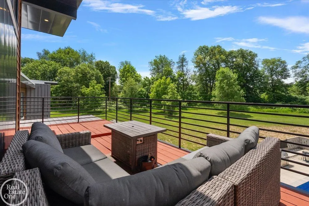 850 Frick Road Addison Township, MI 48367