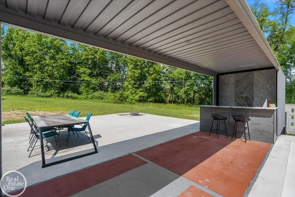 850 Frick Road Addison Township, MI 48367