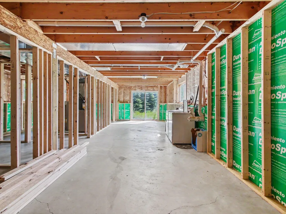 8394 King Arthurs Court Paradise Township, MI 49649