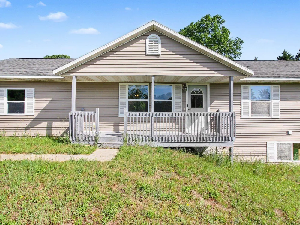 8394 King Arthurs Court Paradise Township, MI 49649