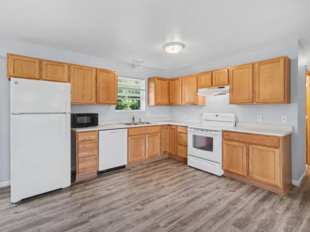 8394 King Arthurs Court Paradise Township, MI 49649