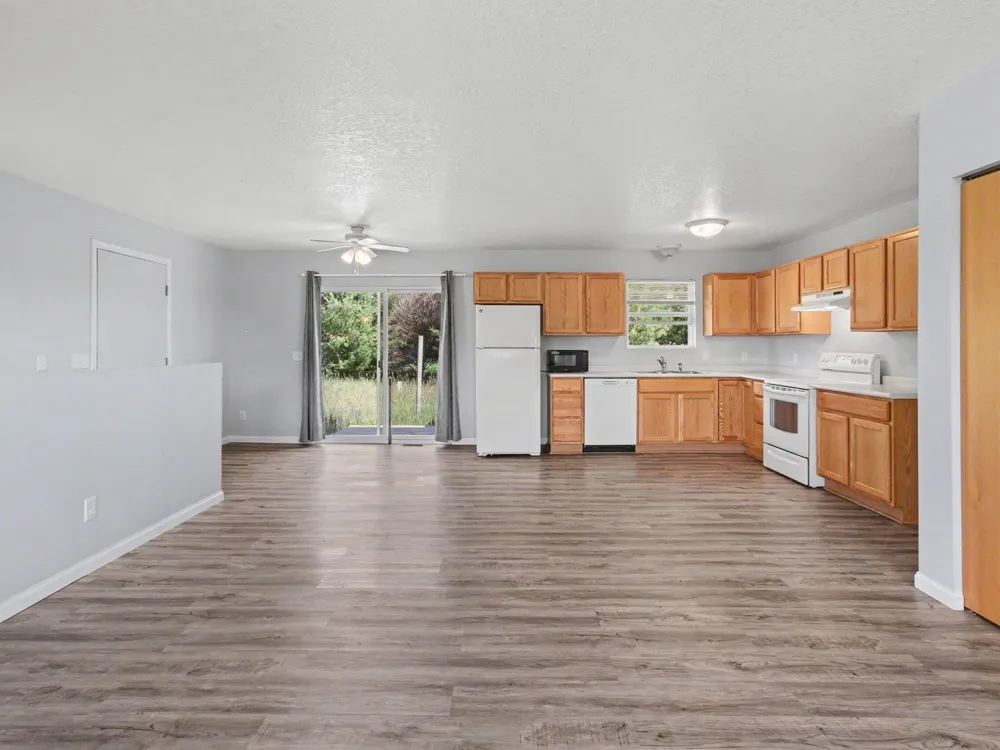 8394 King Arthurs Court Paradise Township, MI 49649