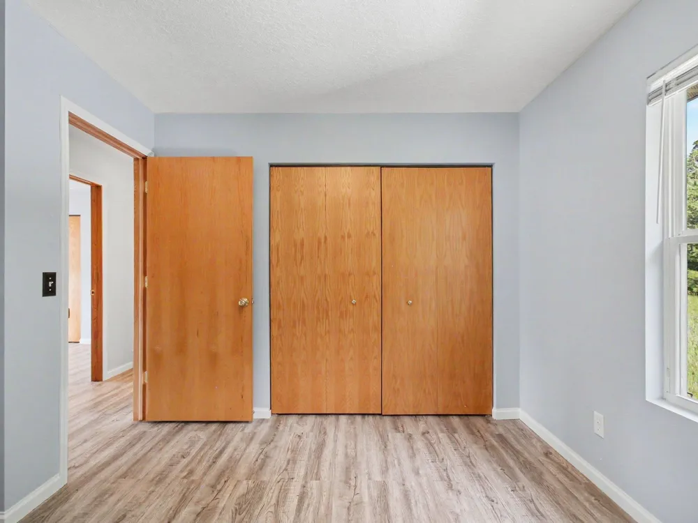 8394 King Arthurs Court Paradise Township, MI 49649