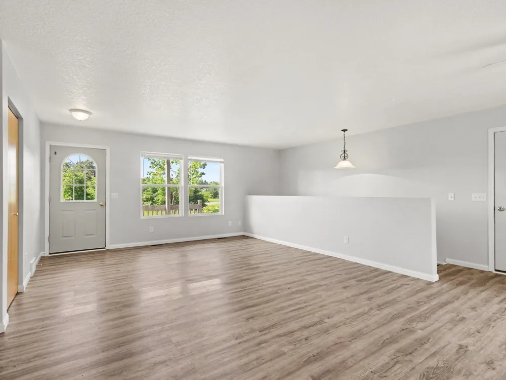 8394 King Arthurs Court Paradise Township, MI 49649