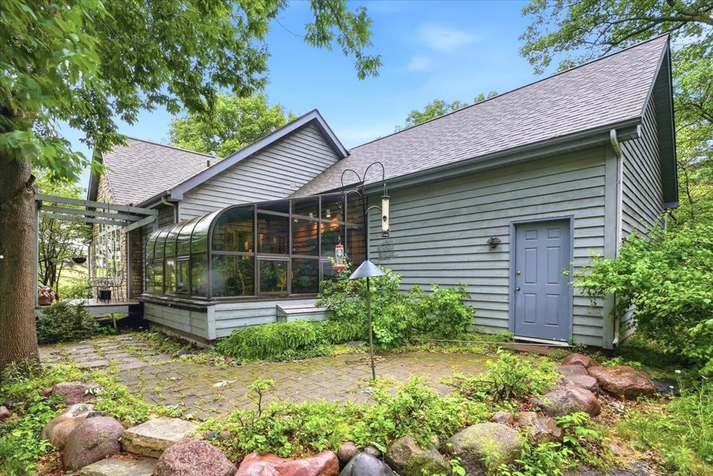 481 Sleepy Hollow Drive Roberts, WI 54023
