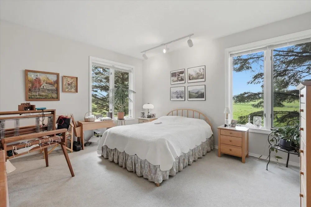 481 Sleepy Hollow Drive Roberts, WI 54023