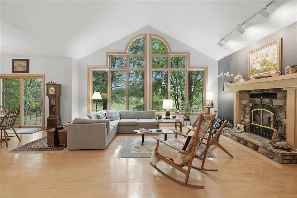 481 Sleepy Hollow Drive Roberts, WI 54023