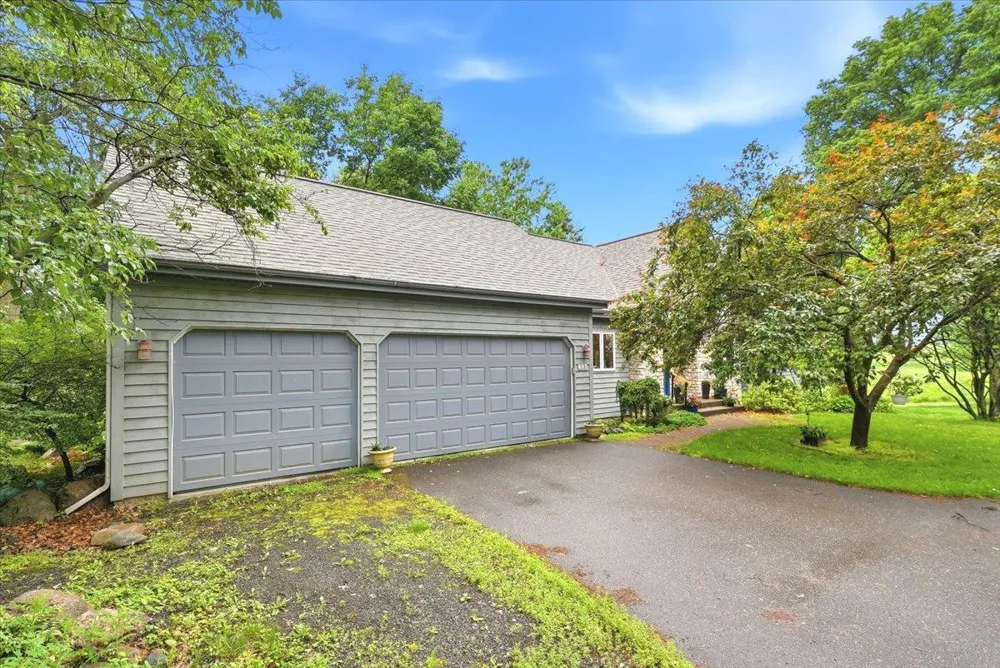 481 Sleepy Hollow Drive Roberts, WI 54023