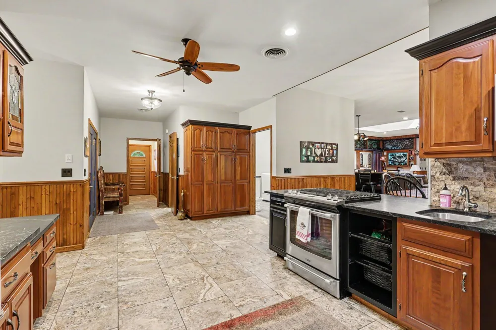 4191 E Fruitport Road Fruitport, MI 49415