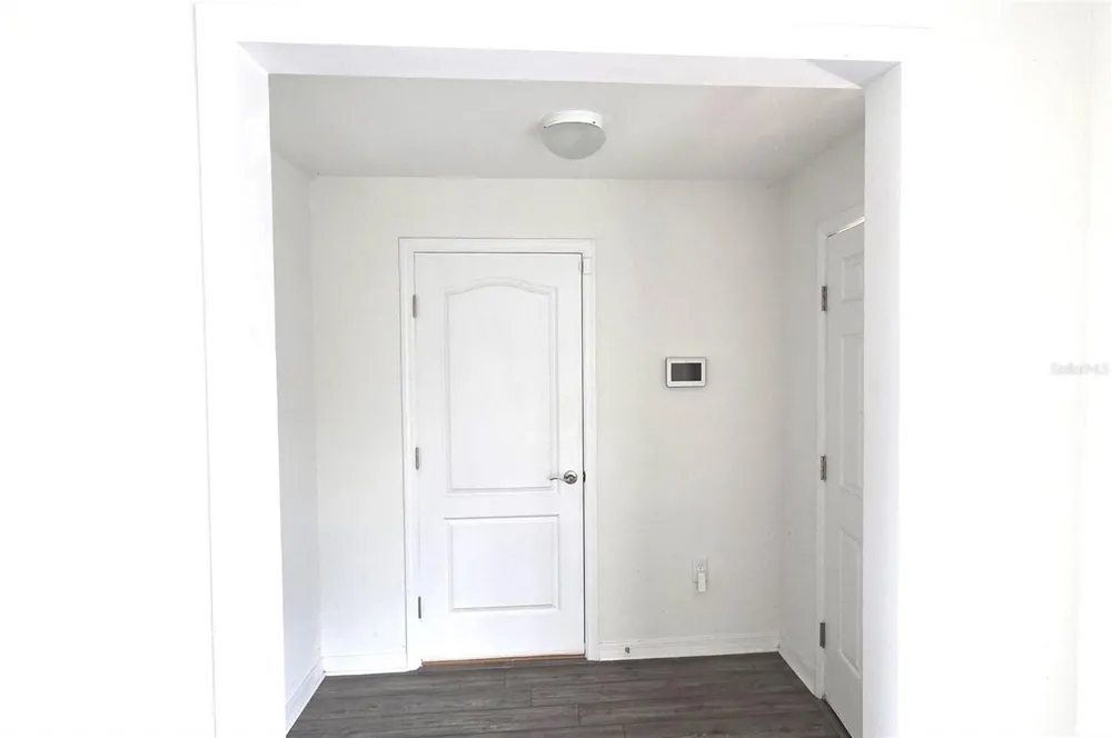 170 W 6TH STREET Frostproof, FL 33843