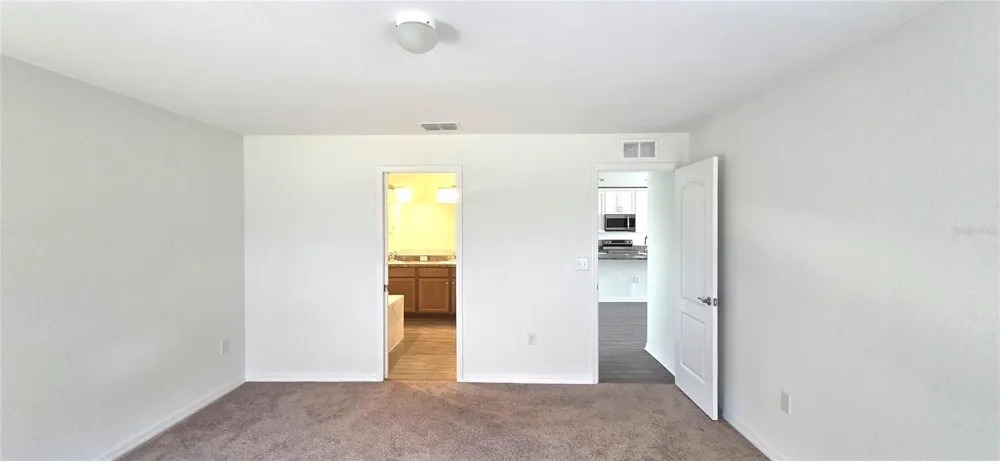 170 W 6TH STREET Frostproof, FL 33843